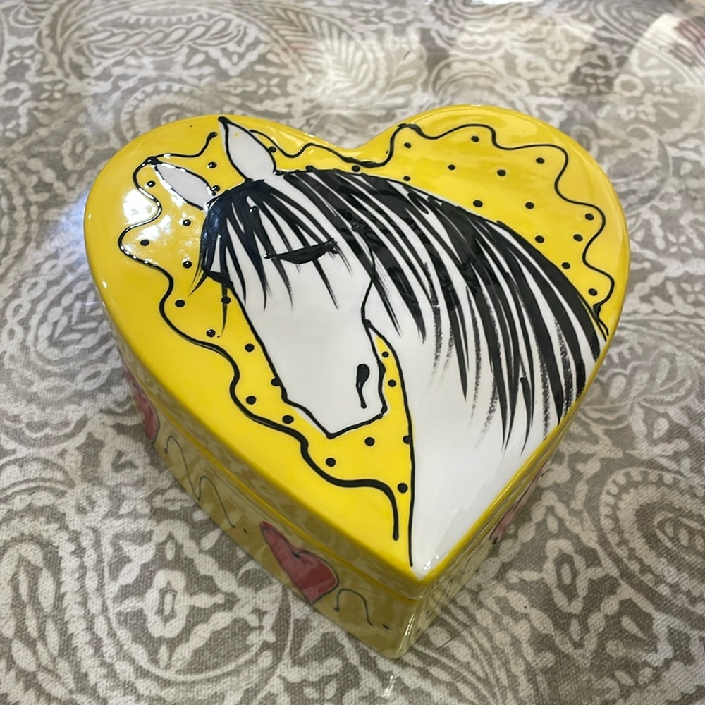 Whimsical Horse theme love hearts bright yellow trinket box signed Miller‎